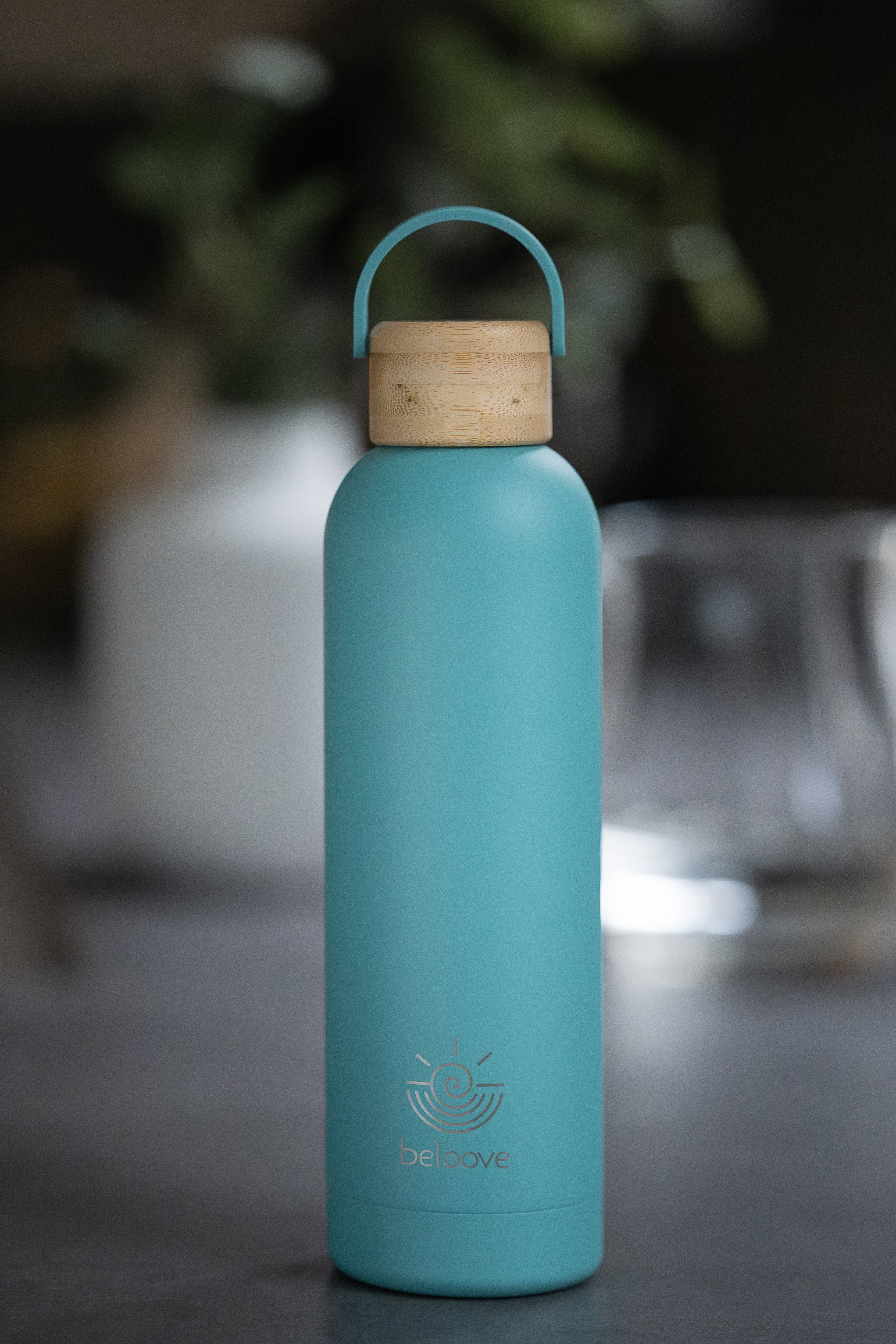 beloove™ Trinkflasche Edelstahl BPA-frei - Doppelwandige Thermosflasche, auslaufsicher.