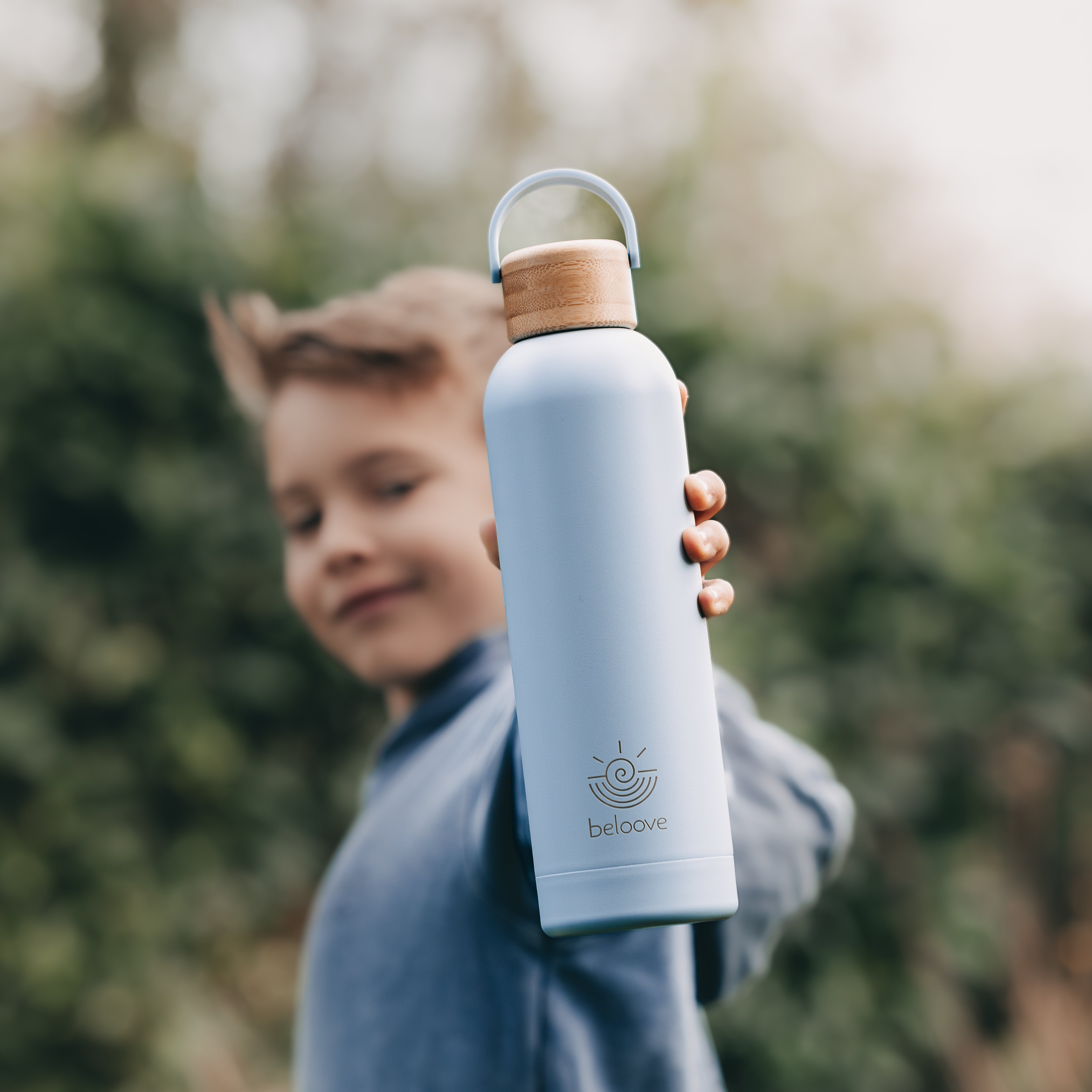beloove™ Trinkflasche Edelstahl BPA-frei - Doppelwandige Thermosflasche, auslaufsicher.